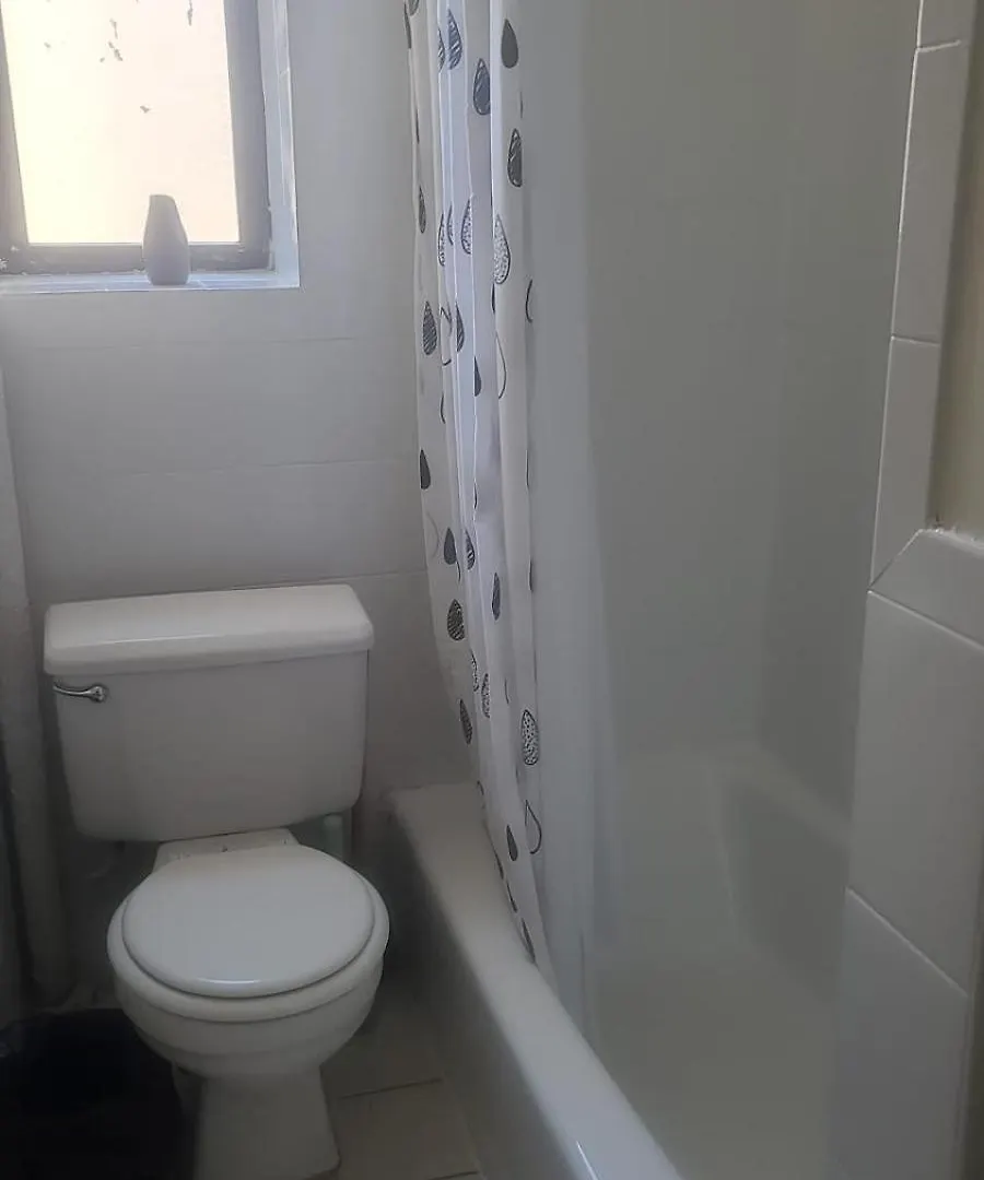 2 Bedroom Apartment D5 New York 0*,