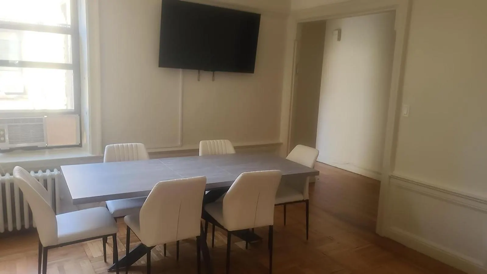 2 Bedroom Apartment D5 New York